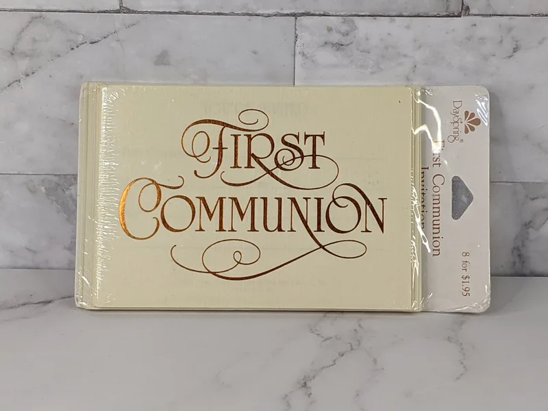 Pack of Eight First Communion Invitations