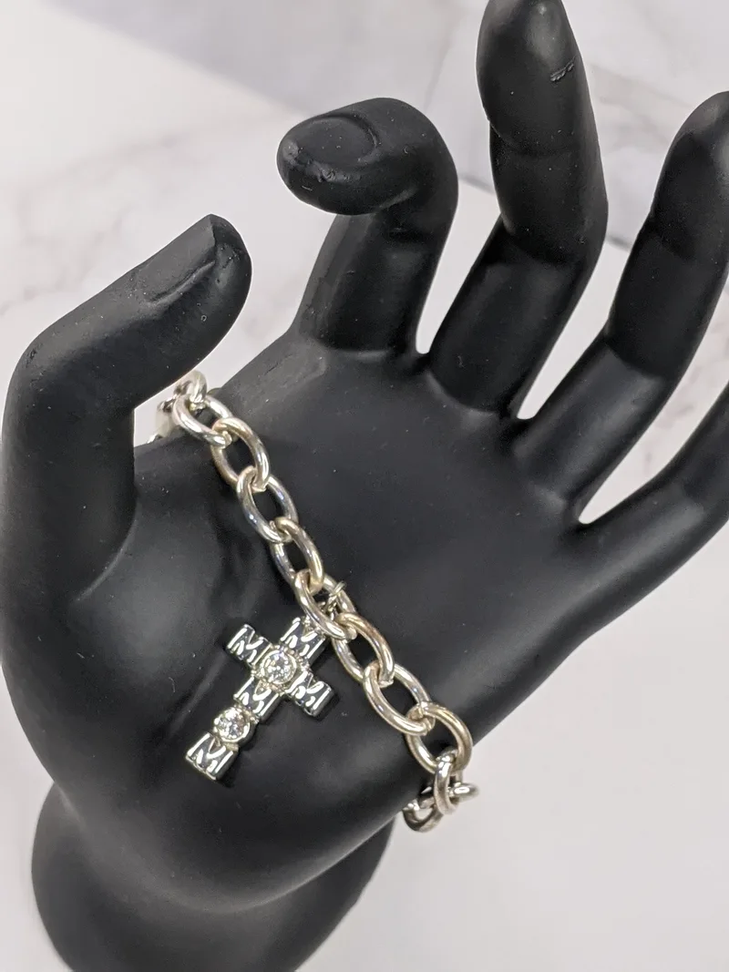 Mom Cross Chain Bracelet
